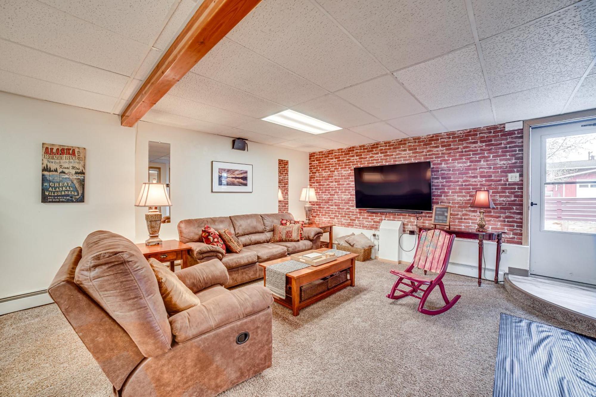 Cozy Apartment Less Than 4 Miles To Downtown Anchorage! المظهر الخارجي الصورة